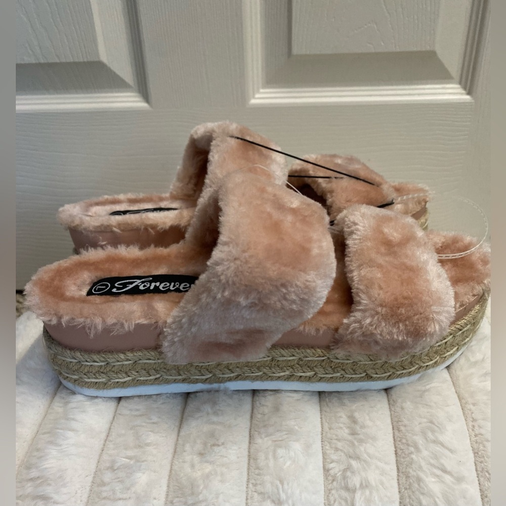Forever 21 Pink Fuzzy Slippers with Platform